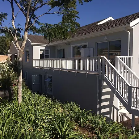 Larkspur Place-3